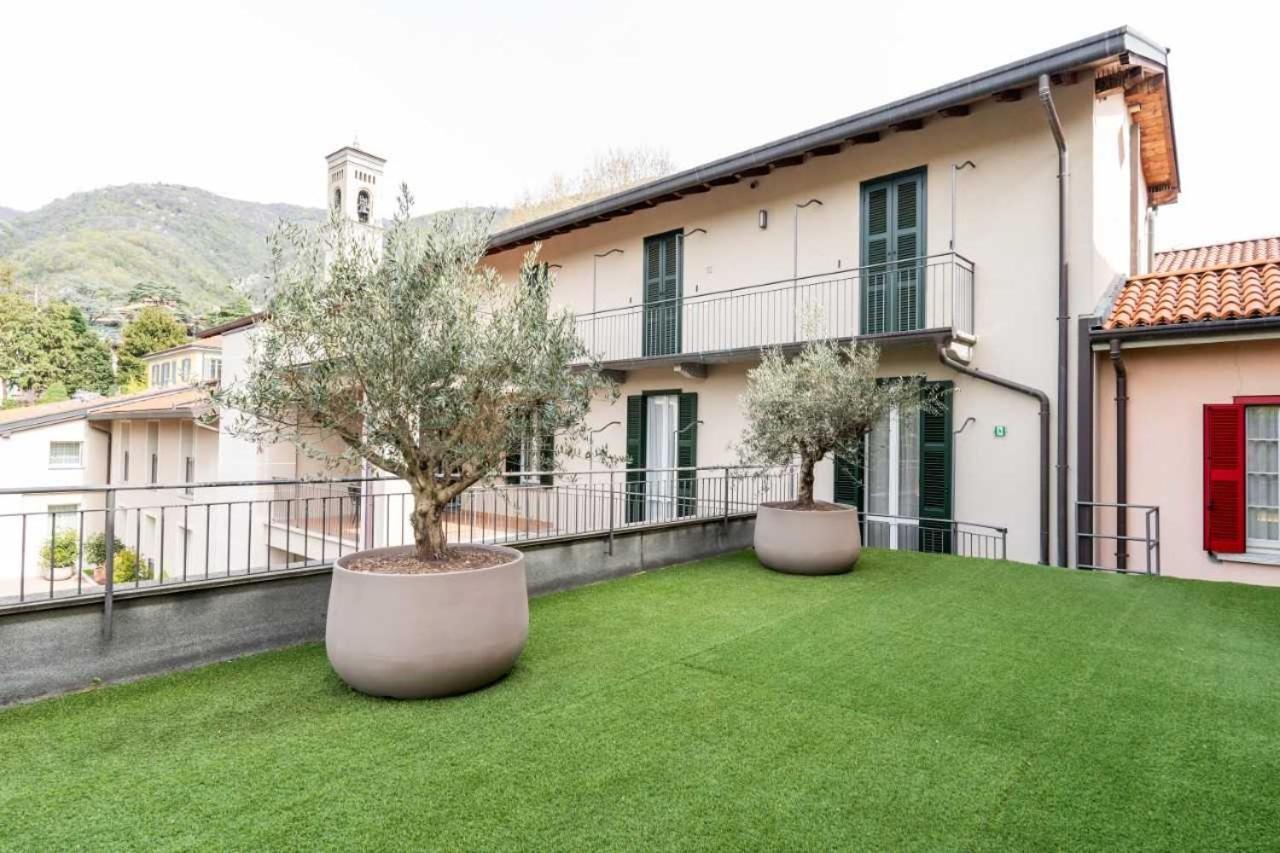 Hotel Centrale Cernobbio Bagian luar foto